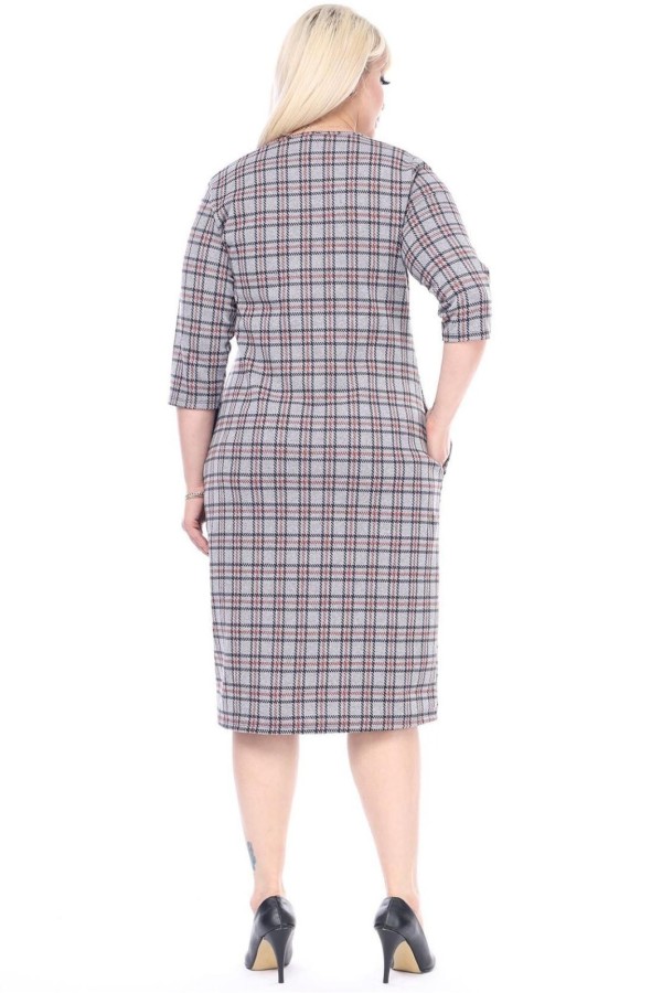 Languota suknelė su kišenėmis