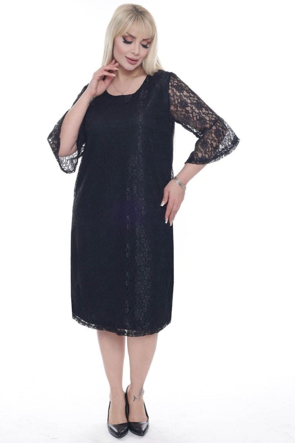 Juoda suknelė su nėriniais