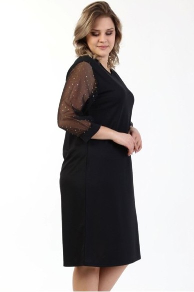 Juoda suknelė su 3/4 rankovėmis