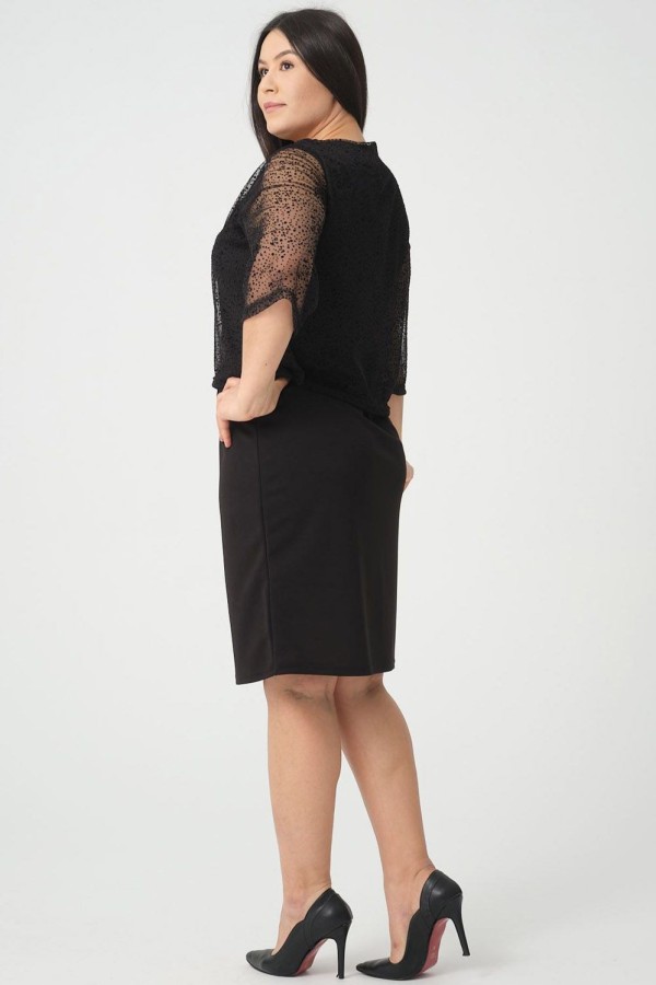 Puošni juoda suknelė