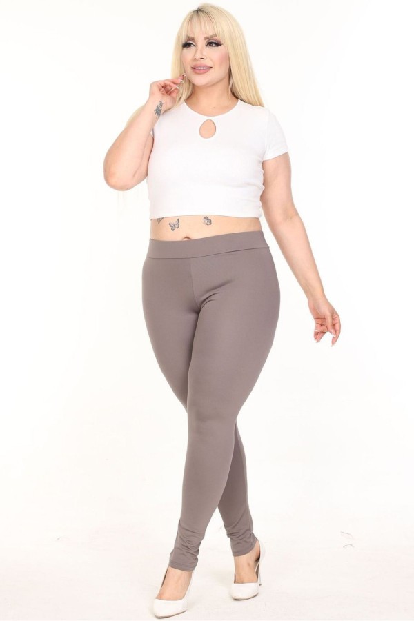 Aptemptos didelių dydžių kelnės