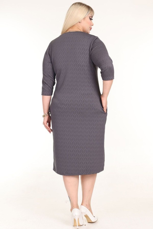 Klasikinė suknelė su kišenėmis