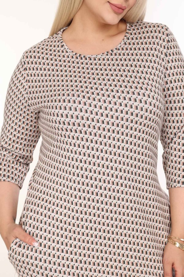 Klasikinė suknelė su kišenėmis