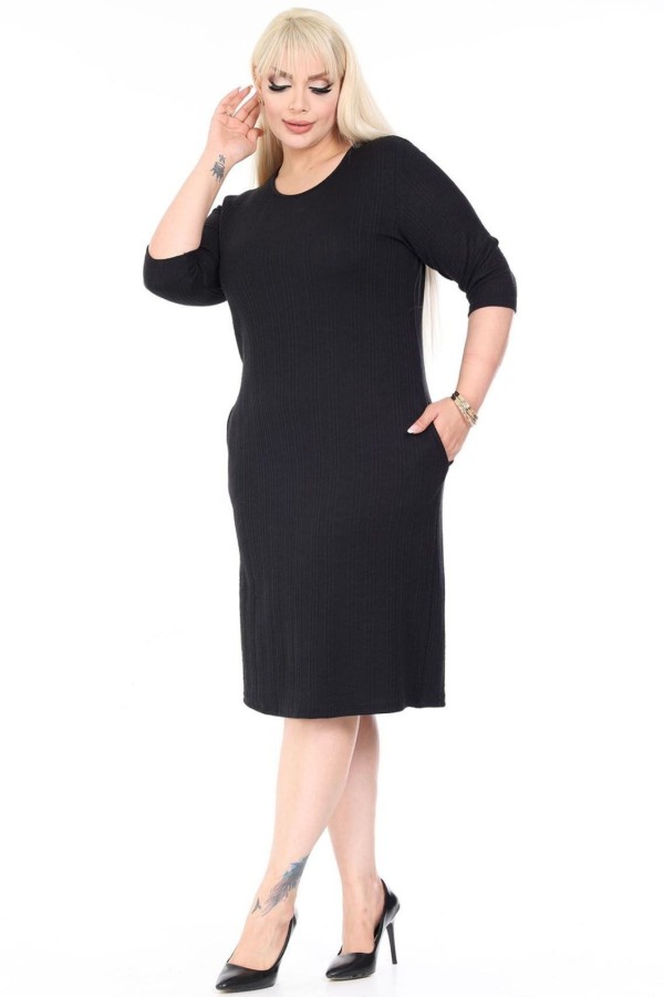 Klasikinė suknelė su kišenėmis