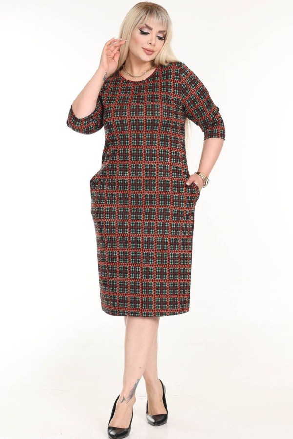 Klasikinė suknelė su kišenėmis