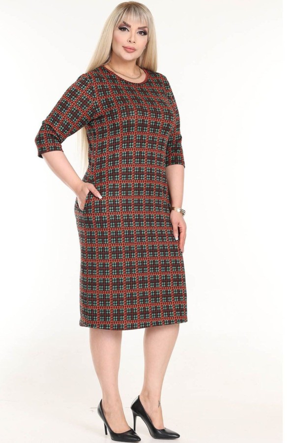 Klasikinė suknelė su kišenėmis