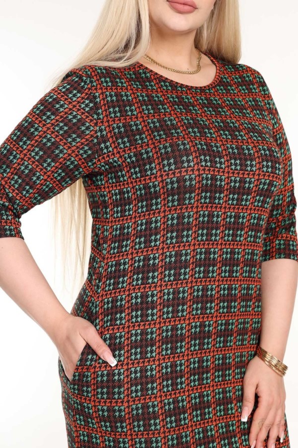 Klasikinė suknelė su kišenėmis