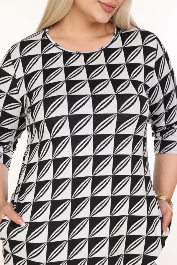 Klasikinė suknelė su kišenėmis