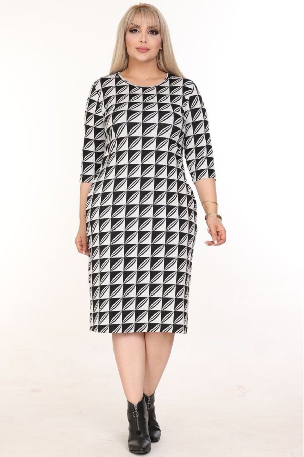 Klasikinė suknelė su kišenėmis