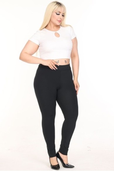 Aptemptos didelių dydžių kelnės