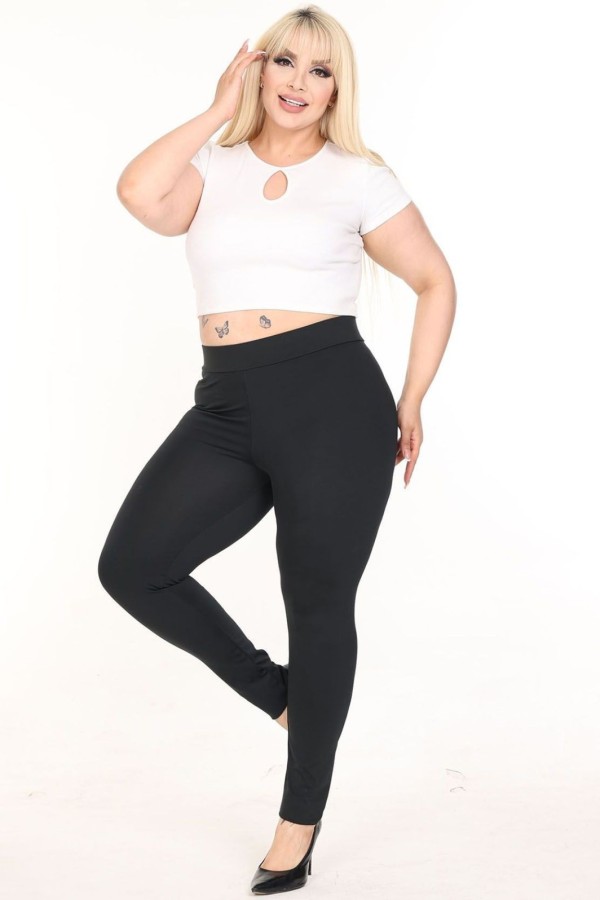 Aptemptos didelių dydžių kelnės