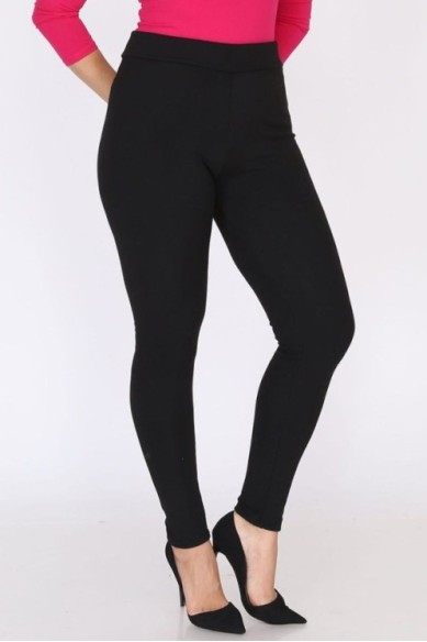 Aptemptos didelių dydžių kelnės