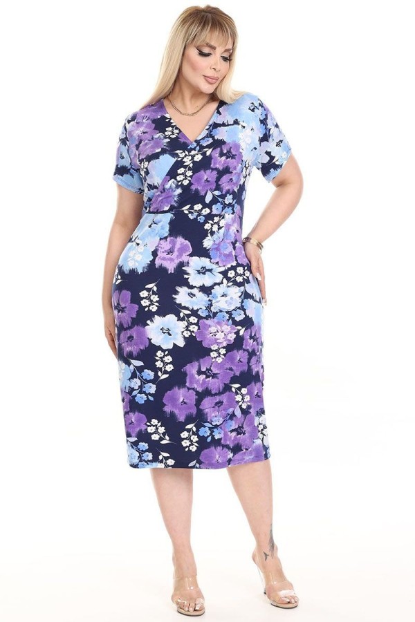 Gėlėta suknelė su gėlytėmis