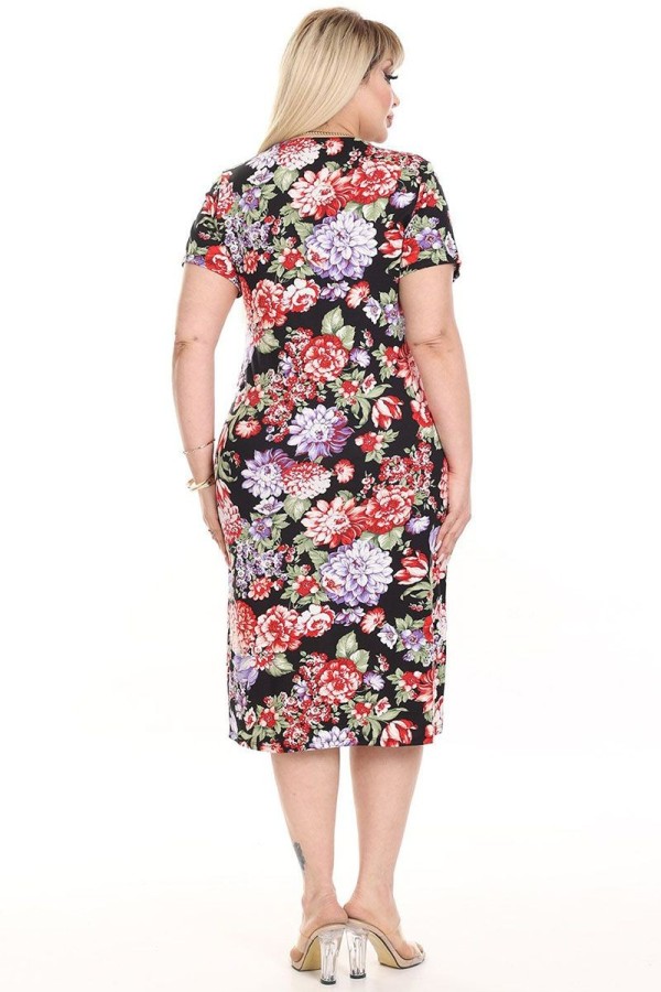 Gėlėta suknelė su gėlytėmis