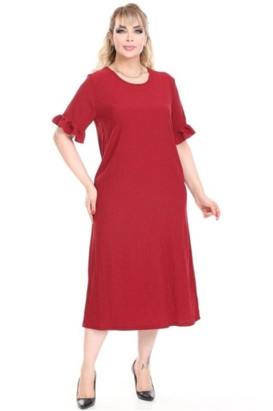 Raudona suknelė trumpomis rankovėmis