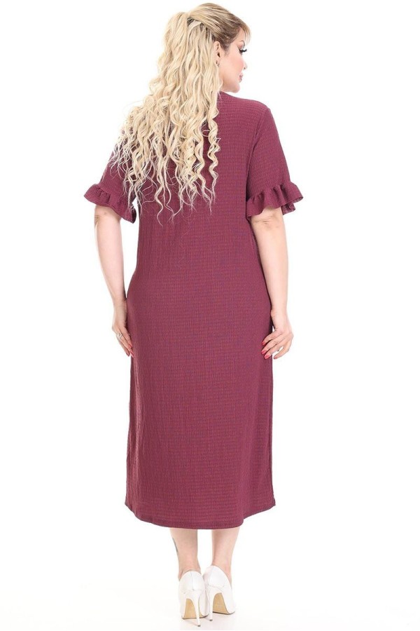 Bordo spalvos suknelė trumpomis rankovėmis