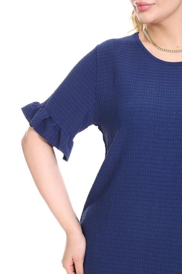 Mėlyna suknelė trumpomis rankovėmis
