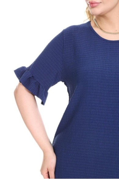 Mėlyna suknelė trumpomis rankovėmis