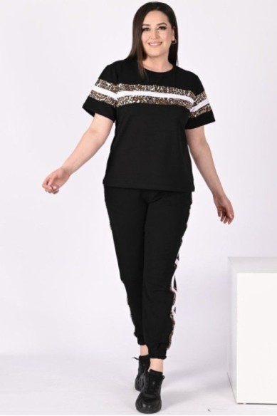 Laisvalaikio kostiumėlis moterims