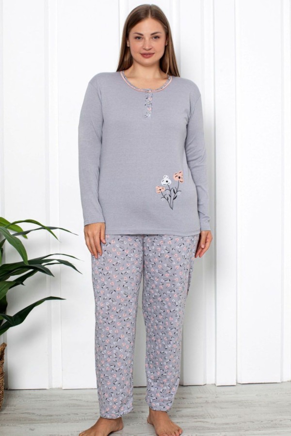 Pižama ilgomis rankovėmis