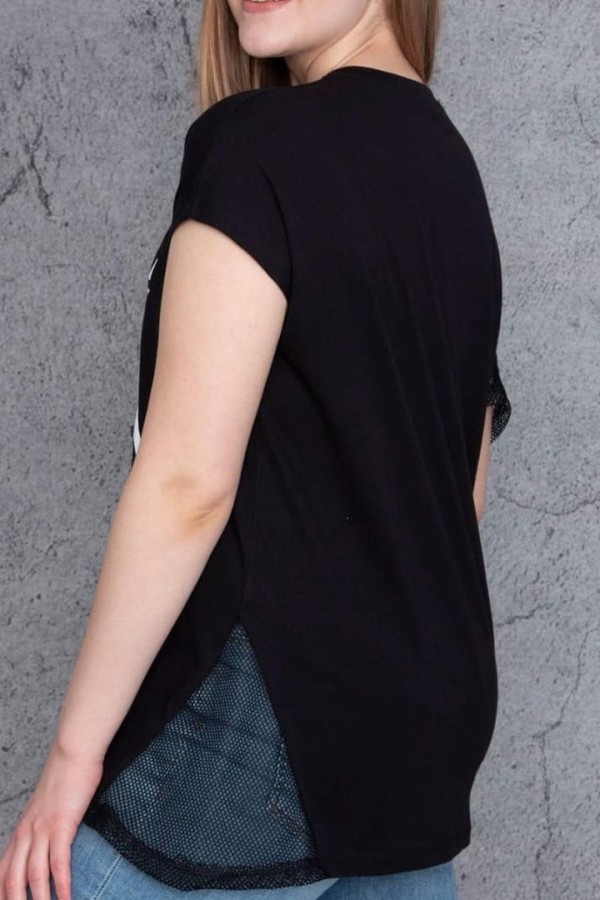 Madingi juodi marškinėliai su užrašais