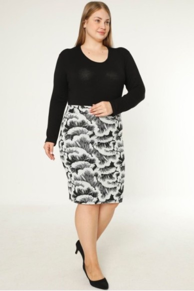 Margas pieštukinis sijonas