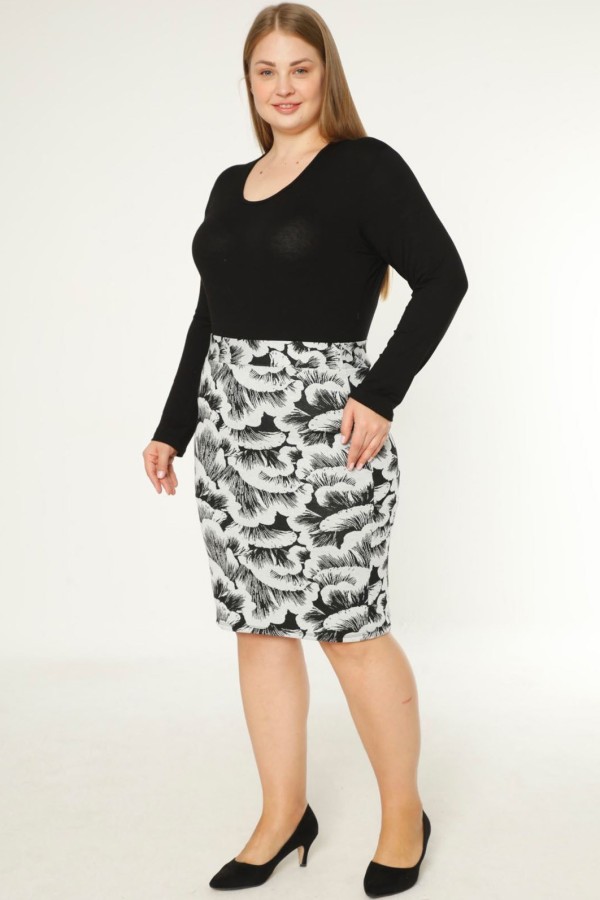 Margas pieštukinis sijonas