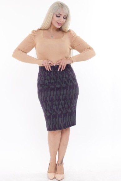 Pieštuko formos sijonas su ornamentais