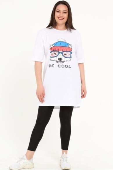 Baltos spalvos tunika trumpomis rankovėmis