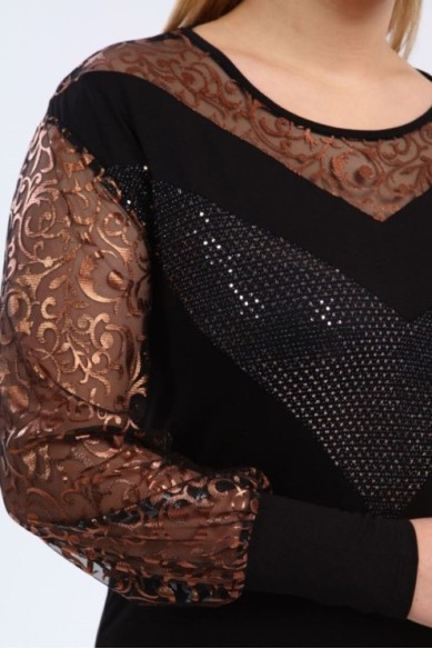 Elegantiška palaidinė ilgomis rankovėmis