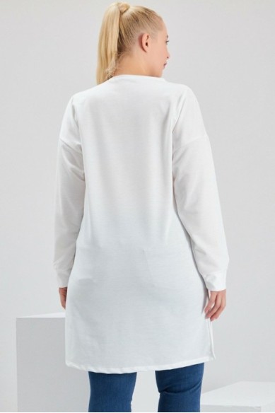 Balta klasikinio kirpimo tunika moterims