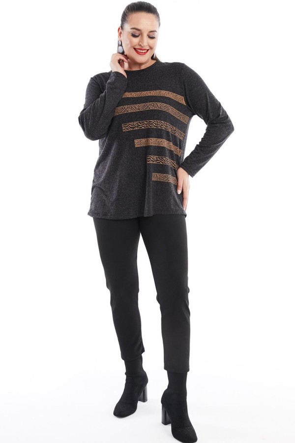 Patogi basic stiliaus palaidinė ilgomis rankovėmis