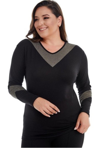 Juoda moterų palaidinė su voko formos iškirpte