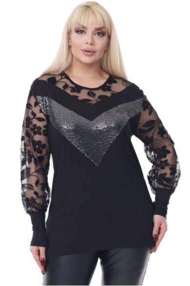 Elegantiška juoda palaidinė su nėriniais