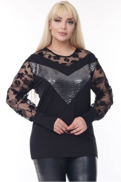 Elegantiška juoda palaidinė su nėriniais