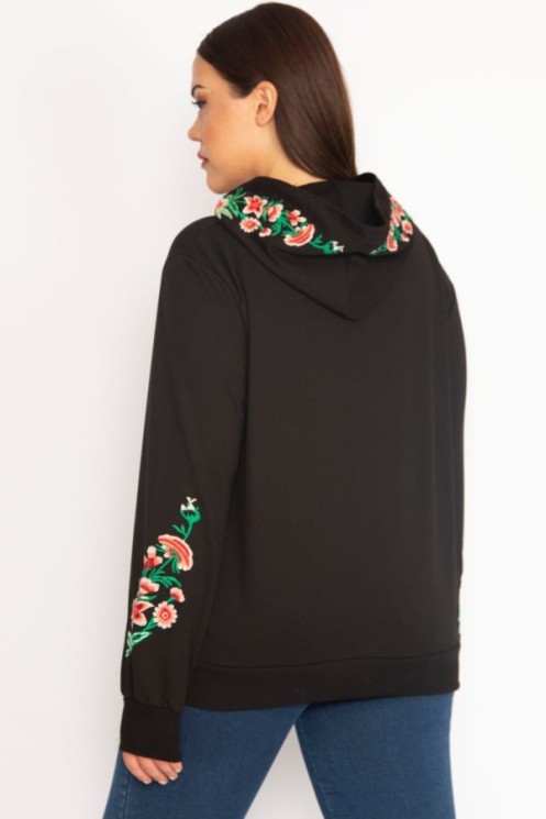 Džemperis su gobtuvu ir aplikacijomis 2