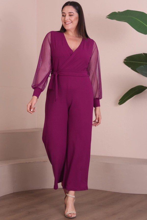 Rožinis elegantiškas kombinezonas su dirželiu