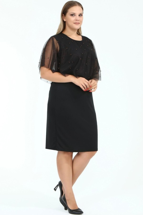 Puošni suknelė su rudais karoliukais