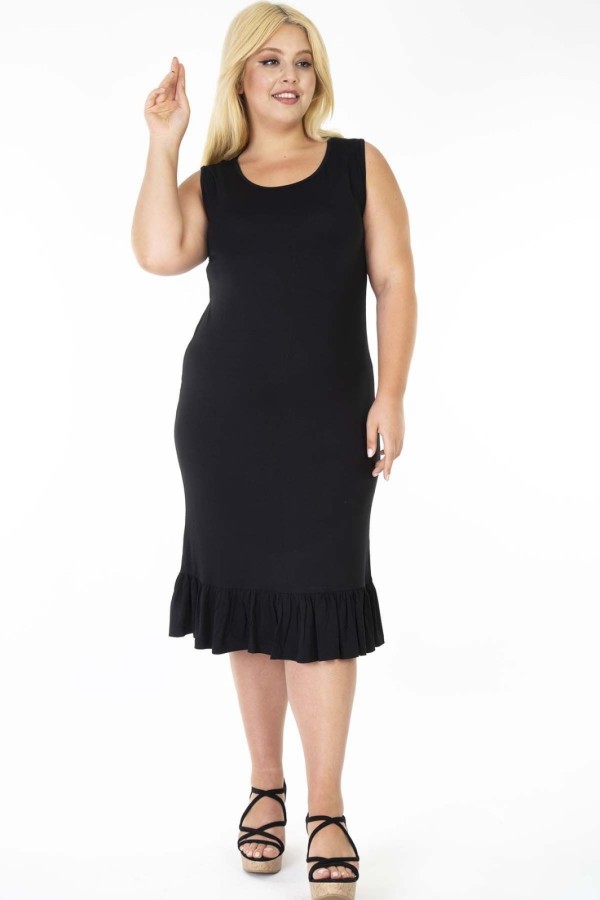 Juoda suknelė be rankovių