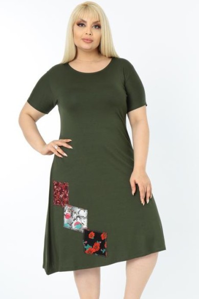 Viskozės suknelė apvalia apykakle