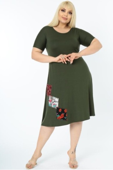 Viskozės suknelė apvalia apykakle