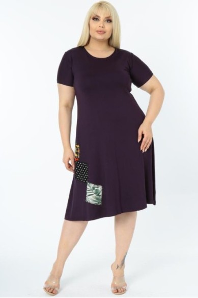 Tamsiai violetinė suknelė iš viskozės