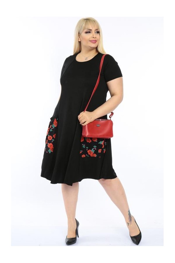 XL dydžių suknelė su gėlėtomis kišenėmis