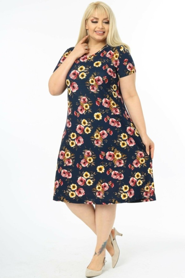 Tamsiai mėlyna gėlėta suknelė