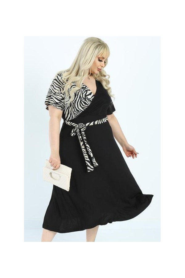 Elegantiška suknelė su dirželiu