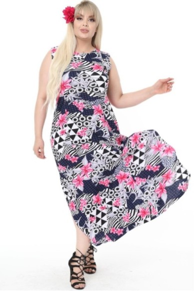 Ilga raštuota suknelė su skeltuku