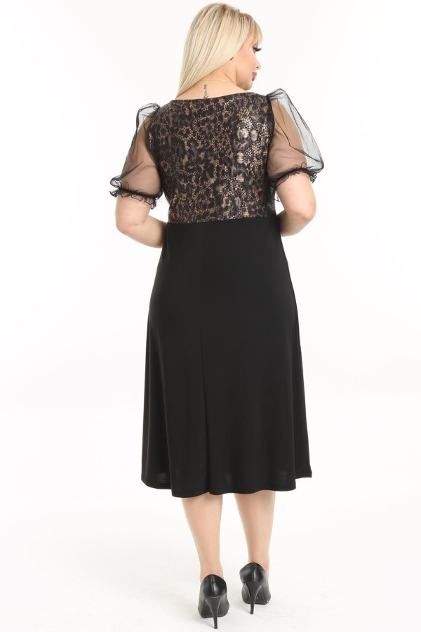 Puošni suknelė pūstomis tiulo rankovėlėmis