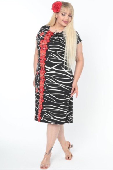 Juodai raudona suknelė su gėlytėmis