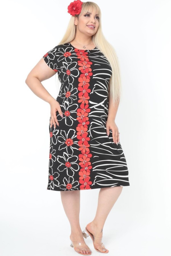 Juodai raudona suknelė su gėlytėmis