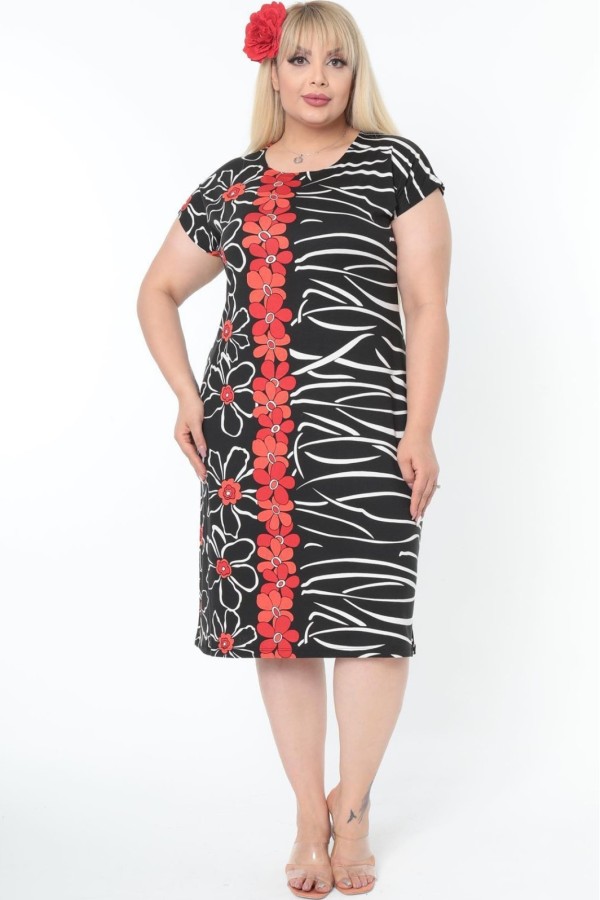 Juodai raudona suknelė su gėlytėmis